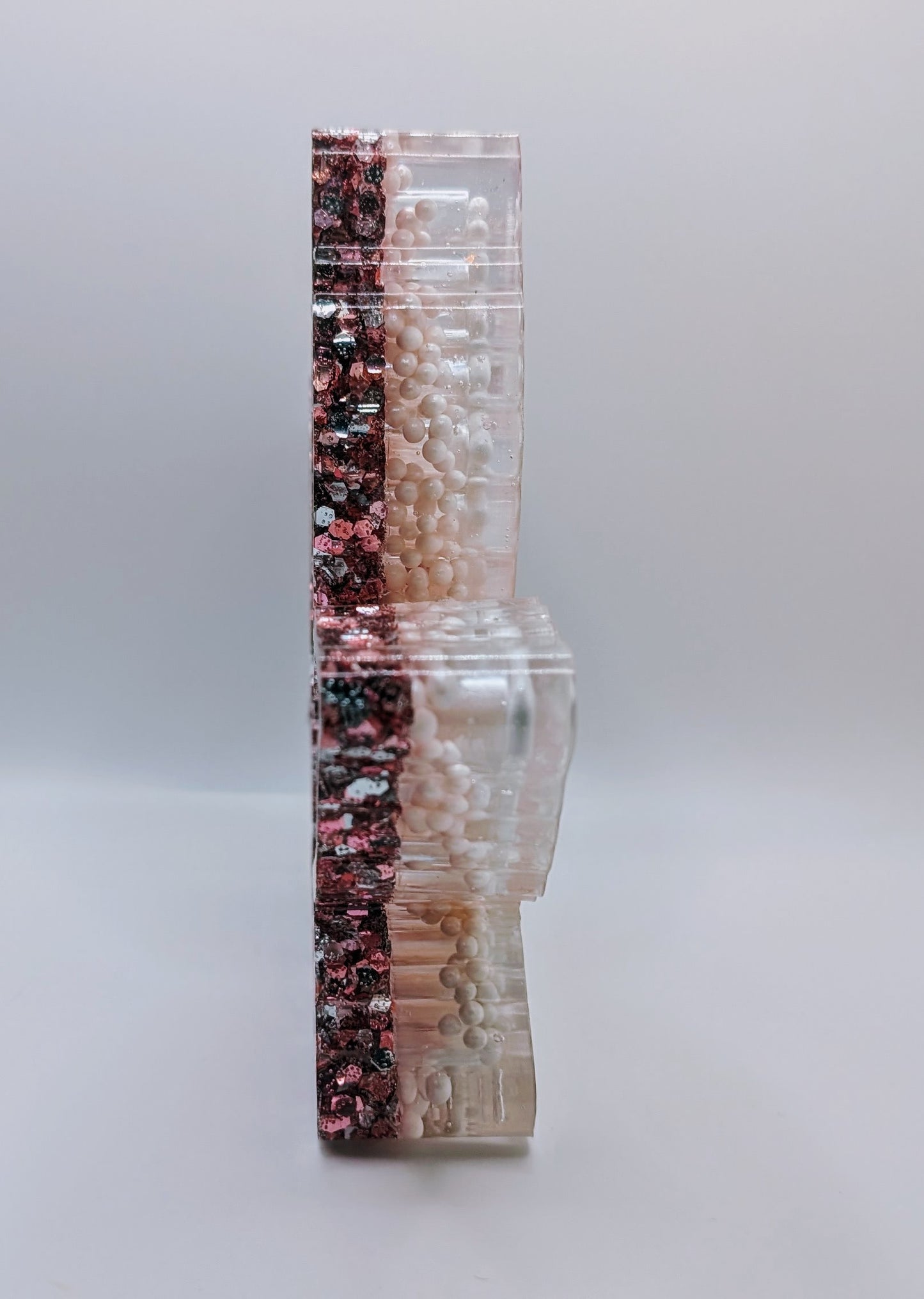 Hello Kitty Pearl Resin Leaf Ashtray